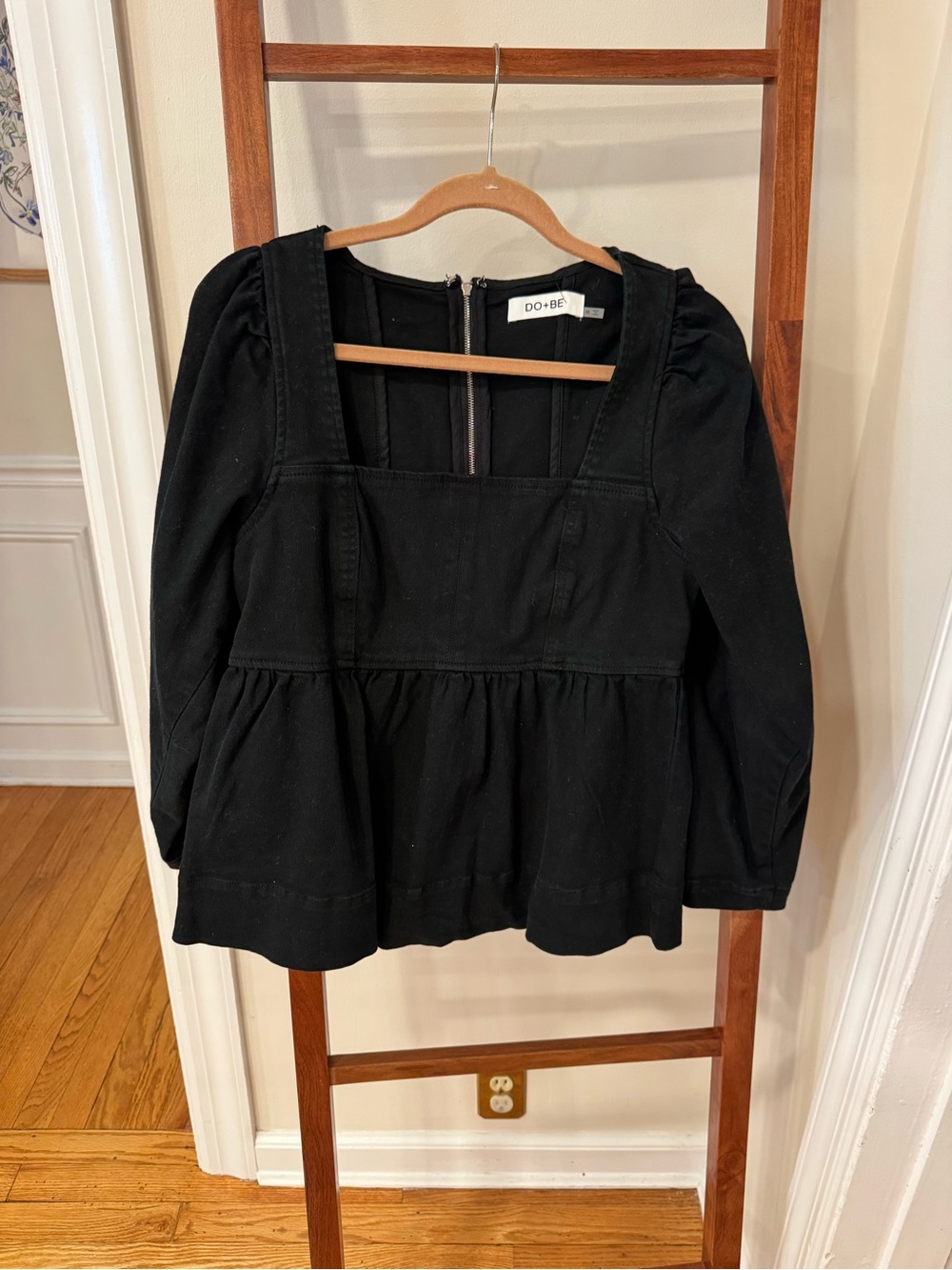DO+BE Black Square-Neck Peplum Blouse